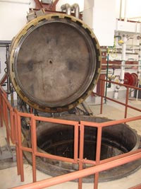 An open rotoclave